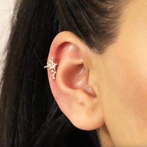 Star Ear Conch Cuff • Elevado Jewelry • ear cuff no piercing • gold ear cuff • ear cuff non pierced • fake helix piercing • ear cuffs