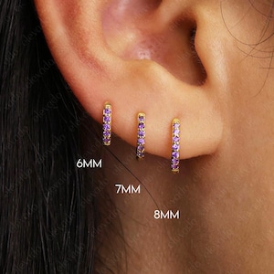 Boucles d'oreilles Huggie en améthyste • créole hélicoïdale en or • créole en cartilage • anneau d'oreilles • créole pavée d'améthyste • créole tragus • petite créole hélicoïdale