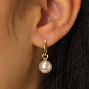 Dangle Freshwater Pearl Hoop • pearl charm hoops • huggie earrings • hoop earrings • delicate earrings • minimalist hoops • minimal earrings