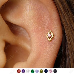 18G/16G Tiny Pink Rhombus Internally Threaded Labret Stud •Cartilage Earring • Tragus • Conch Stud • Cartilage Stud • Flat back Labret