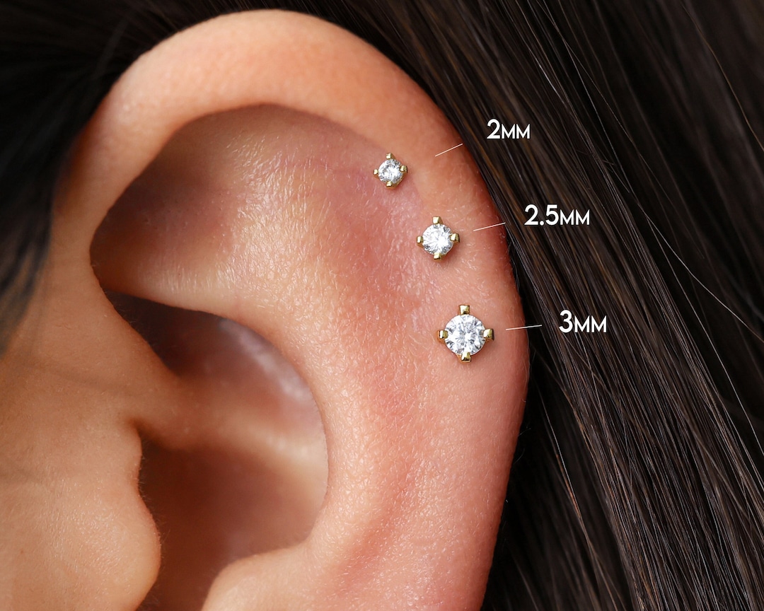 18g Helix piercing titanium flat back earring stud 5/16 length tragus  barbell lip labret earlobe piercing earring 3mm clear gemstone