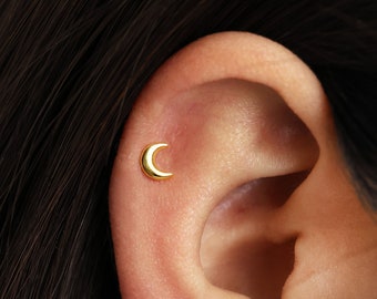 Sterling Silver Moon Labret Stud • Internally Threaded Cartilage Earring