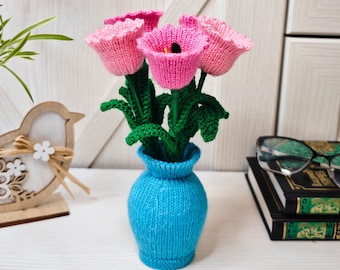 K087 Flowers Knitting Pattern - Bunch of Tulip Flowers in a vase. Window, home decoration. Knitting flat and in rounds - by Zabelina Etsy