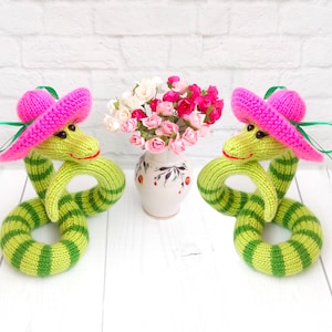 Toy Snake Digital Pattern. Knit Your Own Coiling, Sidewinder