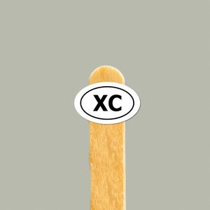 Adesivo de vinil XC para corredores de cross country | Decalque de motivação para corrida | Presente para corredor de XC | Adesivo pequeno de cross country | Decalque de pista e campo