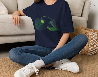 Tiefsee Angler Fisch T-Shirt | Seltene Ozean Kreatur Illustration