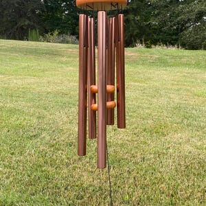 Grande carillon a vento in metallo: melodia profonda, parte superiore in legno impermeabile