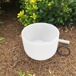 11 Inch D Note Frosted Quartz Crystal Singing Bowl, Musical Clear Sounds, Healing Chakra Meditation bowl with a mallet & rubber ring