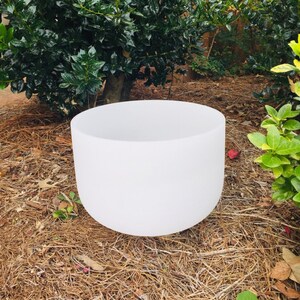 14 Inch A, B, G Note Chakra Frosted Crystal Singing Bowl, 99.99% Pure Quartz for Clear Sounds Healing Chakra Meditation Bowls with Mallet