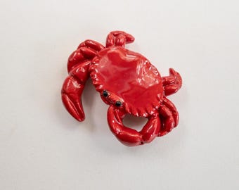 Colgante de mosaico de cerámica con forma de cangrejo rojo
