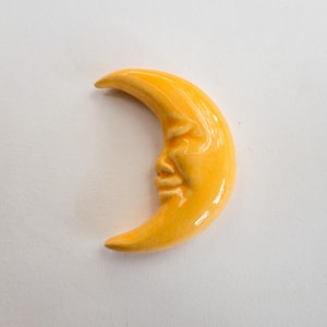 Small Orange Yellow Moon Ceramic Mosaic Tiles for Mosaics Crafts Mural Table Backsplash Pendant Cabochon