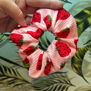Strawberry Rib-Knit Scrunchie - Rooty Tooty Fresh and Fruity
