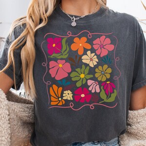 Comfort Colors® Boho Wildflowers T Shirt Floral Graphic Tee, Botanical Shirt, Flower Shirt Cottage Core Flower Shirt Gift for Women Gardener
