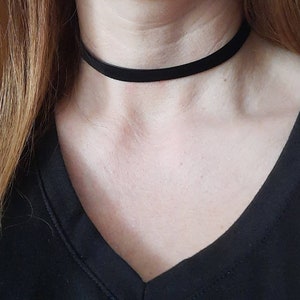Collar Choker For Women, Black Velvet Choker Necklace, Thin Black Velvet Choker, Dainty Black Choker image 4