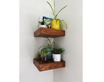 Square Corner Shelves: Wood Floating Shelves