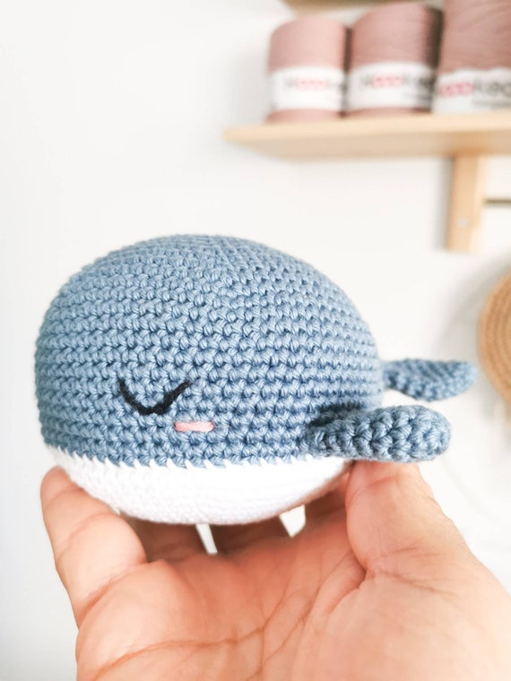 Kit à crocheter : amigurumi baleine - Croch Ta Maille