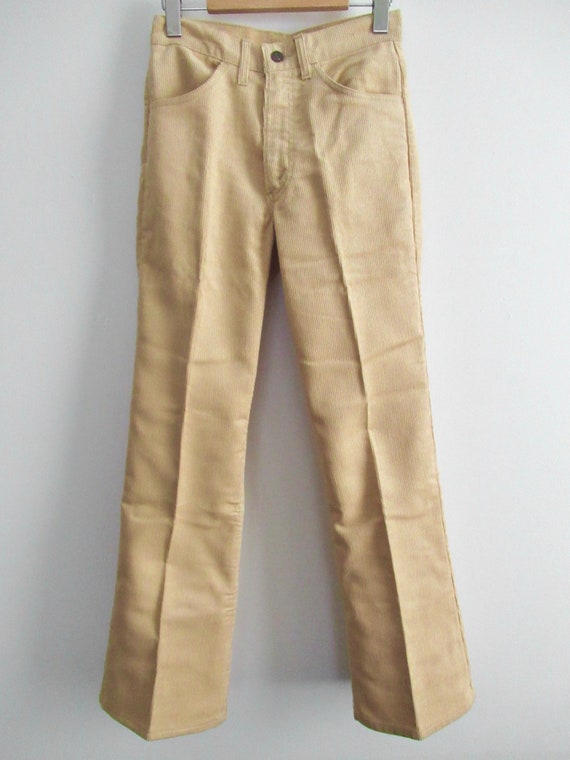 levi khaki pants womens