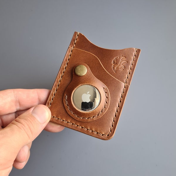 Handmade Minimalist AirTag Leather Wallet,3 Pocket Leather Wallet With an AirTag Slot