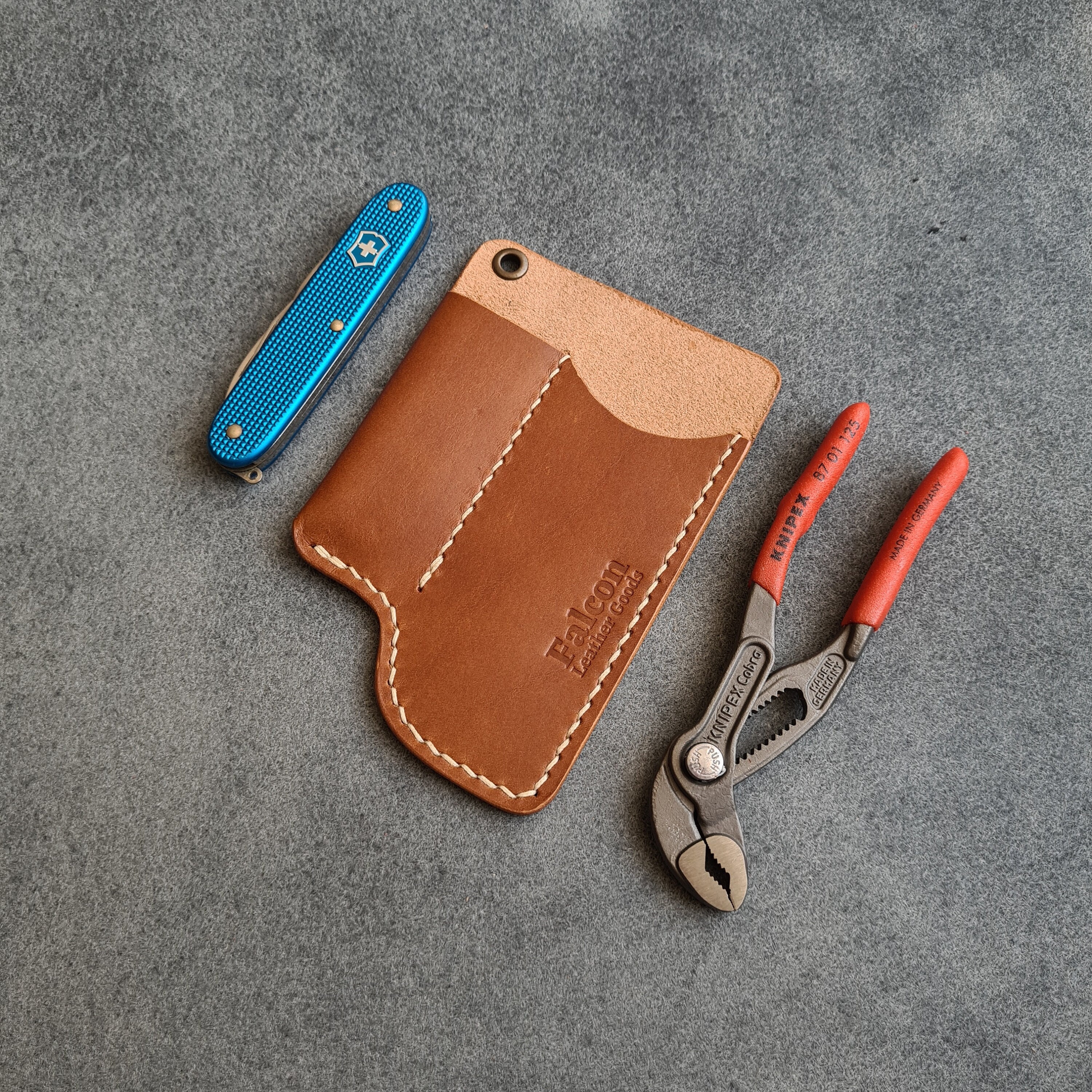 Knipex Holder ~ Leather Case for Knipex Pliers ~ Knipex Pliers Holder ~  Plier Holster for Knipex Cobra – The Village of Artisans