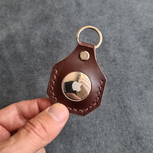 Handmade Leather AirTag Keychain,AirTag Case