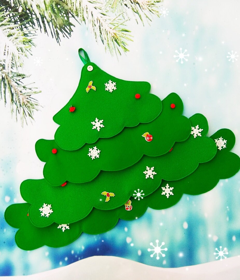 Felt Christmas Tree PDF Pattern with a set of 12 Christmas Etsy