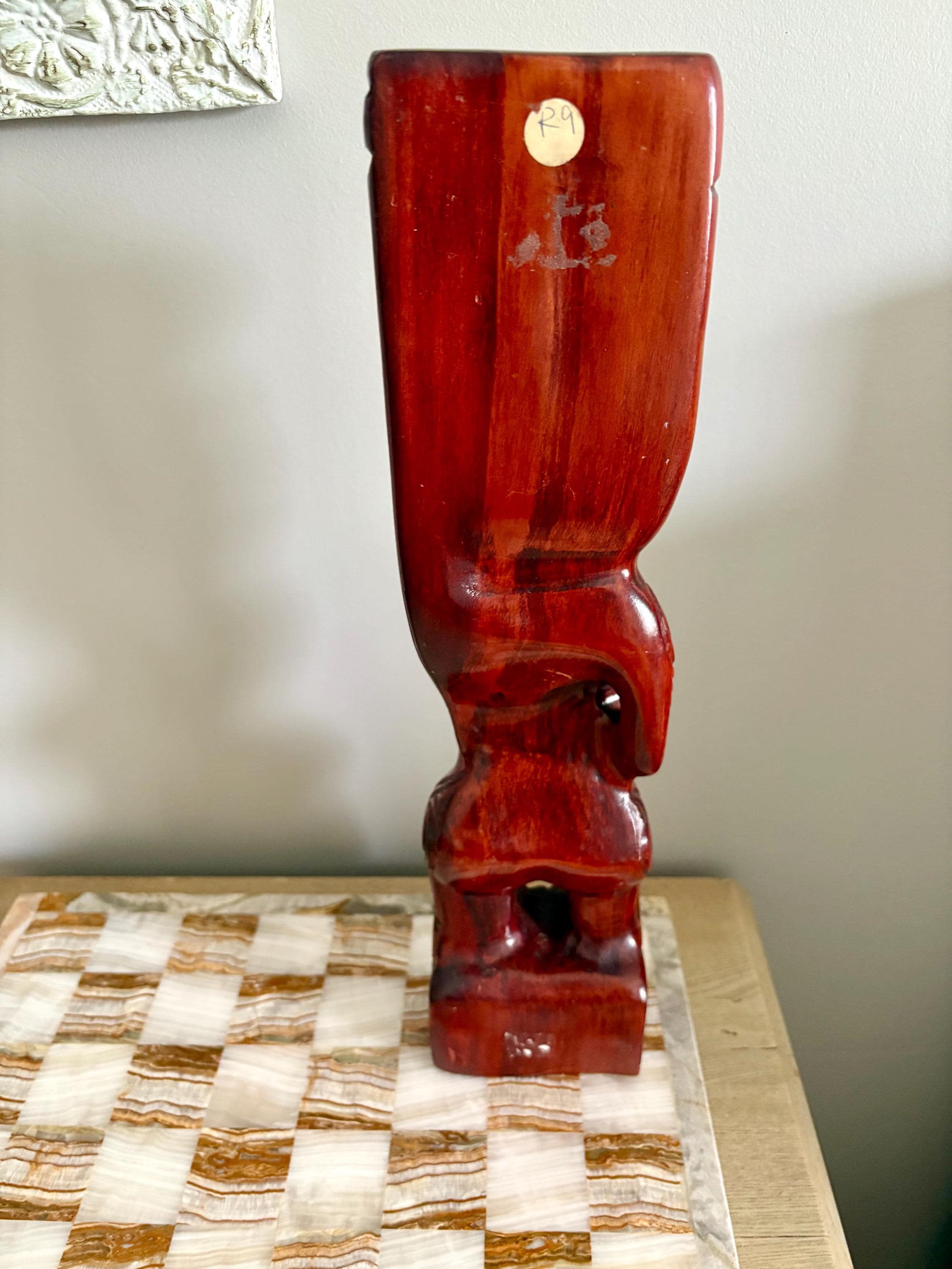 ニュージーランドのマオリ族の木製彫刻像、手彫り、パウア貝、特大 15