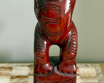 ニュージーランドのマオリ族の木製彫刻像、手彫り、パウア貝、特大 15