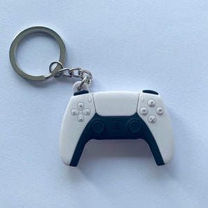 Game Controller Keychain 6 Colors Video Game Controller Keychain Keyring Ornament, Scale Controller Model, Gift For Gamers & Geeks image 2