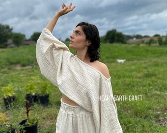 Fall White Organic Cotton, Hemp - Long Sleeve Top - Sustainable Minimalist Outfit