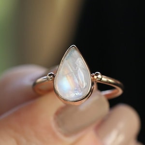 Sterling Silver Moonstone Ring Adjustable - Rose Coated - Minimalist Ring -Minimalist Moonstone - Gift for her - Moms Gift - Easter Gift