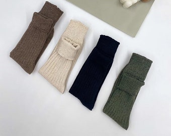 4 Pairs - Warm Wool Socks, High Quality Wool Winter Socks For Men and Women, Wool Outdoor Indoor Socks - Gift for her - Gift for him