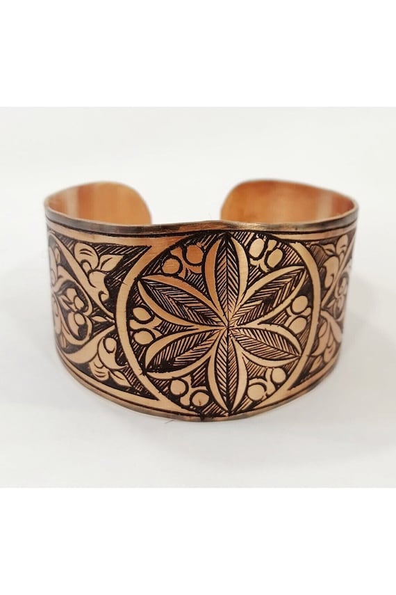 Health Round Unisex Copper Cuff Bracelets at Best Price in Tumkur | Chandan  Precision Product