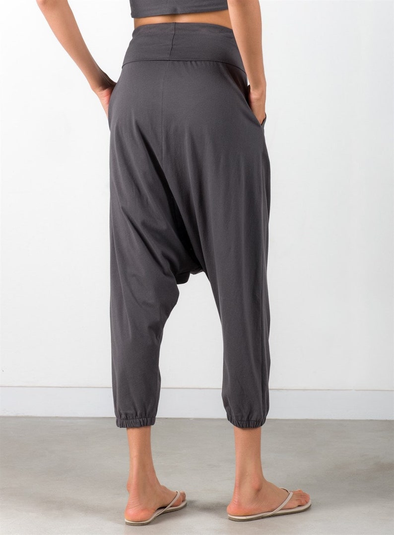 Sarouel yoga en coton biologique durable Pantalon bohème respirant Vêtements de détente confortables Shalwar taille haute avec poche et taille élastique image 4