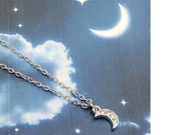 Dainty Silver Crystal Moon Necklace|Gift For Her|Gift For Wife|Bridsmaid Gift|Crystal Moon Neclace|Crescent Moon|Silver Crystal Necklace