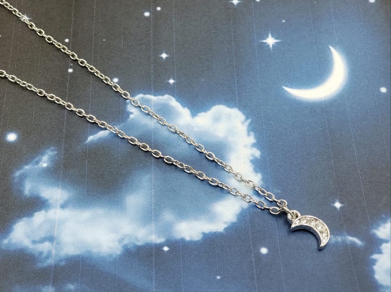 Dainty Silver Crystal Moon Necklace|Gift For Her|Gift For Wife|Bridsmaid Gift|Crystal Moon Neclace|Crescent Moon|Silver Crystal Necklace