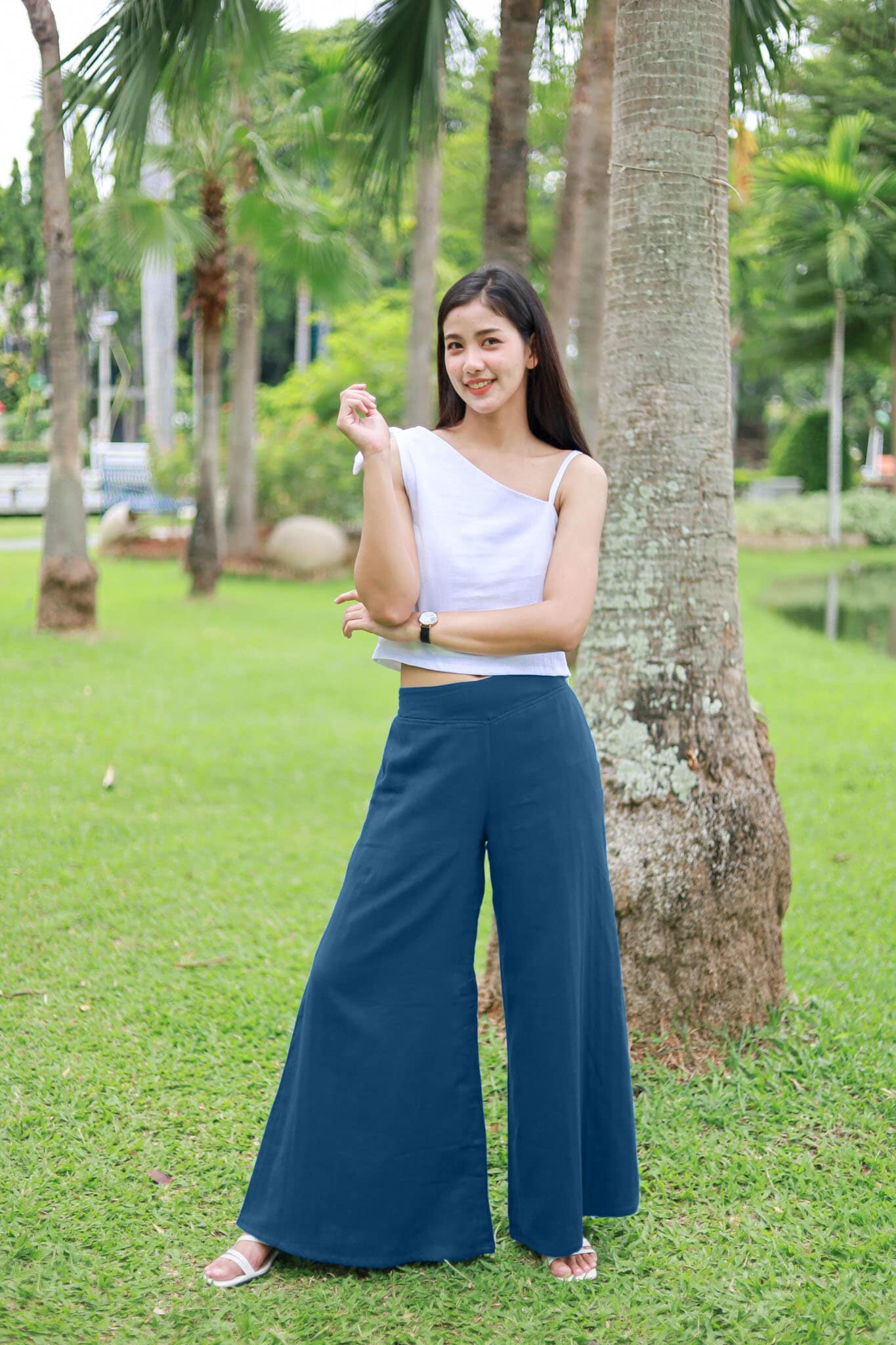 Blue palazzo deals and white top