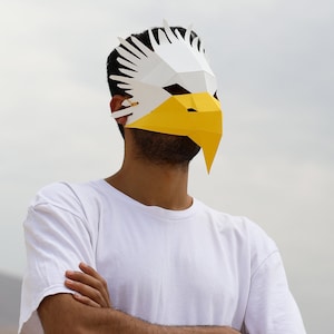 Máscara de águila de baja poli DIY, máscara de águila, plantilla de papercraft, máscaras 3D de baja poli, águila de origami, máscara de animal imprimible DIY, descarga instantánea en PDF