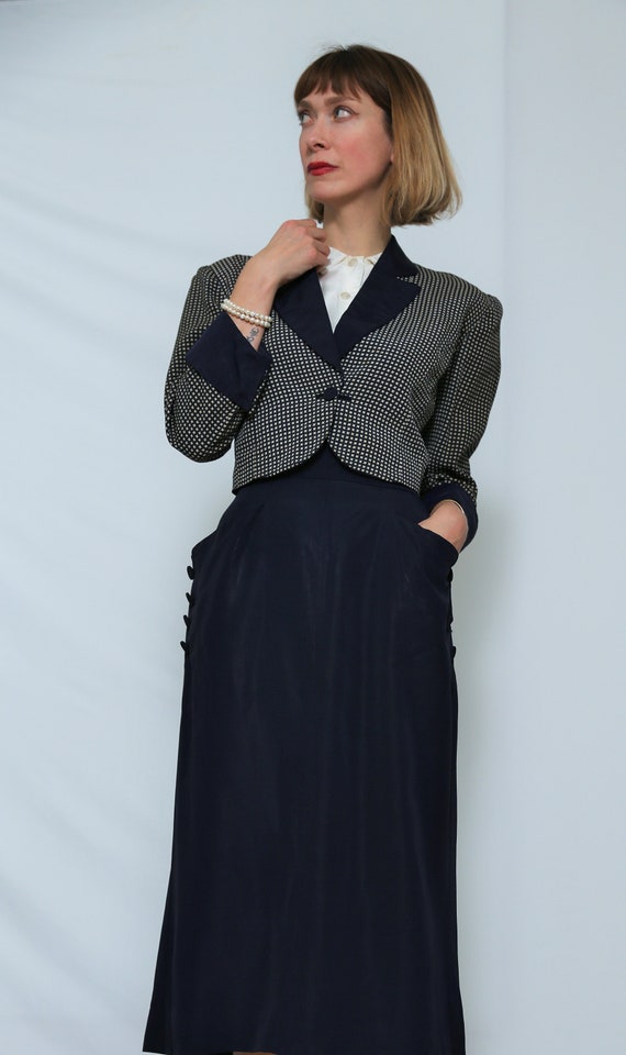 VINTAGE 1950s Miller&Levine Navy 2pc skirt suit Me