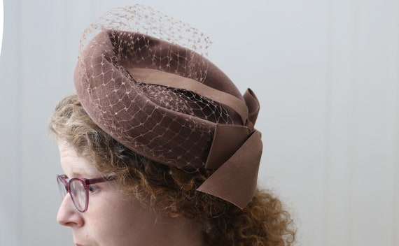 VINTAGE Peachbloom Velour Light brown 1950's Hat … - image 3