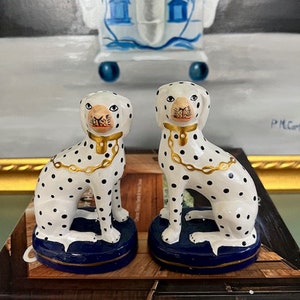 Pair Reproduction Staffordshire Dalmatian Bookends - Chinoiserie Chic - Vintage Decor - Grandmillenial Style