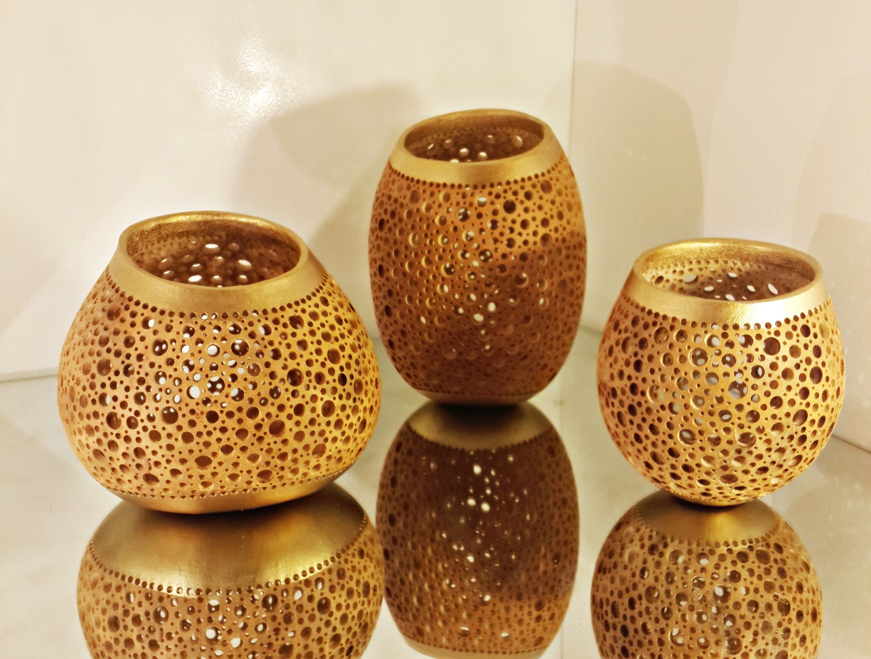 Set Of 3 Snow Themed Handmade Gourd Tea Light Holder