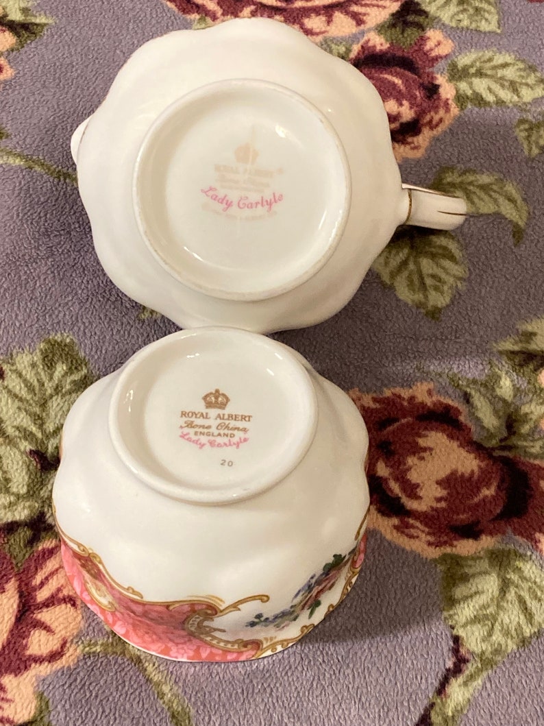 Enchanting Vintage Royal Albert Lady Carlyle Malvern Shape Jug & Open Sugar Bowl, English Bone China. image 3