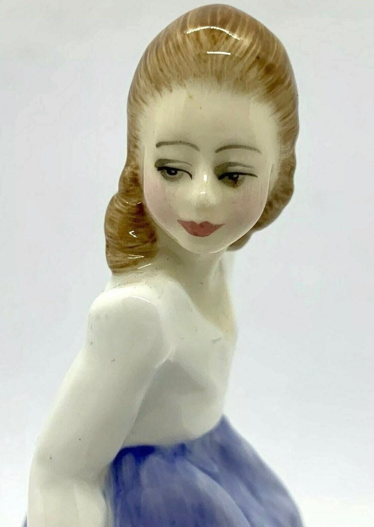 Stunning Vintage Royal Doulton Figurine 1984 andrea HN Etsy