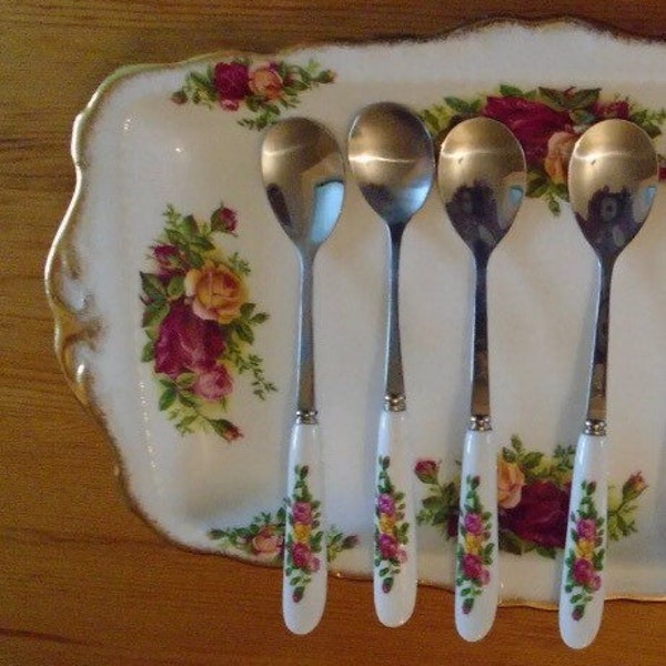 Pretty Set of Four Tea / Coffee Spoons*** Good Match for “Old country roses.”