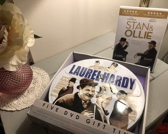 Laurel & Hardy Gift Set. A Compilation of the great Duo on DVD.