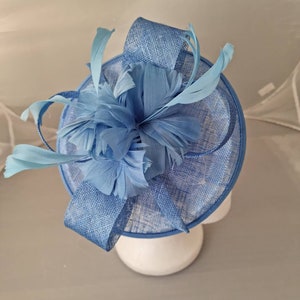 New Sky Blue Color Stunning Fascinator Hatinator Sinamay Wedding Hat Woth Clip and Headband .Tea Party,Royal Ascot