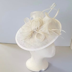 New White Colour Round Fascinator Hatinator with Band & Clip Weddings Races, Ascot, Kentucky Derby, Melbourne Cup image 3