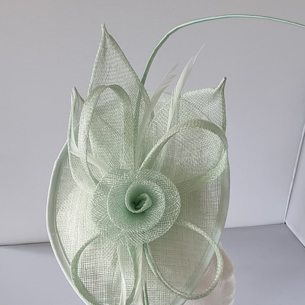 New Aqua Colour Fascinator Hatinator with Band & Clip Weddings Races, Ascot, Kentucky Derby, Melbourne Cup