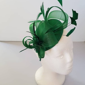 New Green Colour Fascinator Hatinator with HeadBand Weddings Races, Ascot, Kentucky Derby, Melbourne Cup Small Size image 3