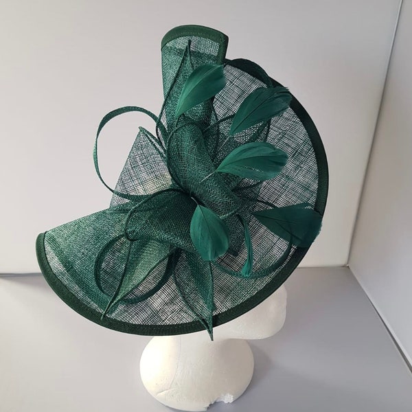 Nouveau Hatinator Fascinator de couleur verte avec bande et clip avec plus de couleurs Courses de mariages, Ascot, Kentucky Derby, Melbourne Cup